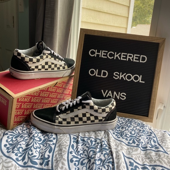 Checkered Old Skool Vans - Picture 3 of 5